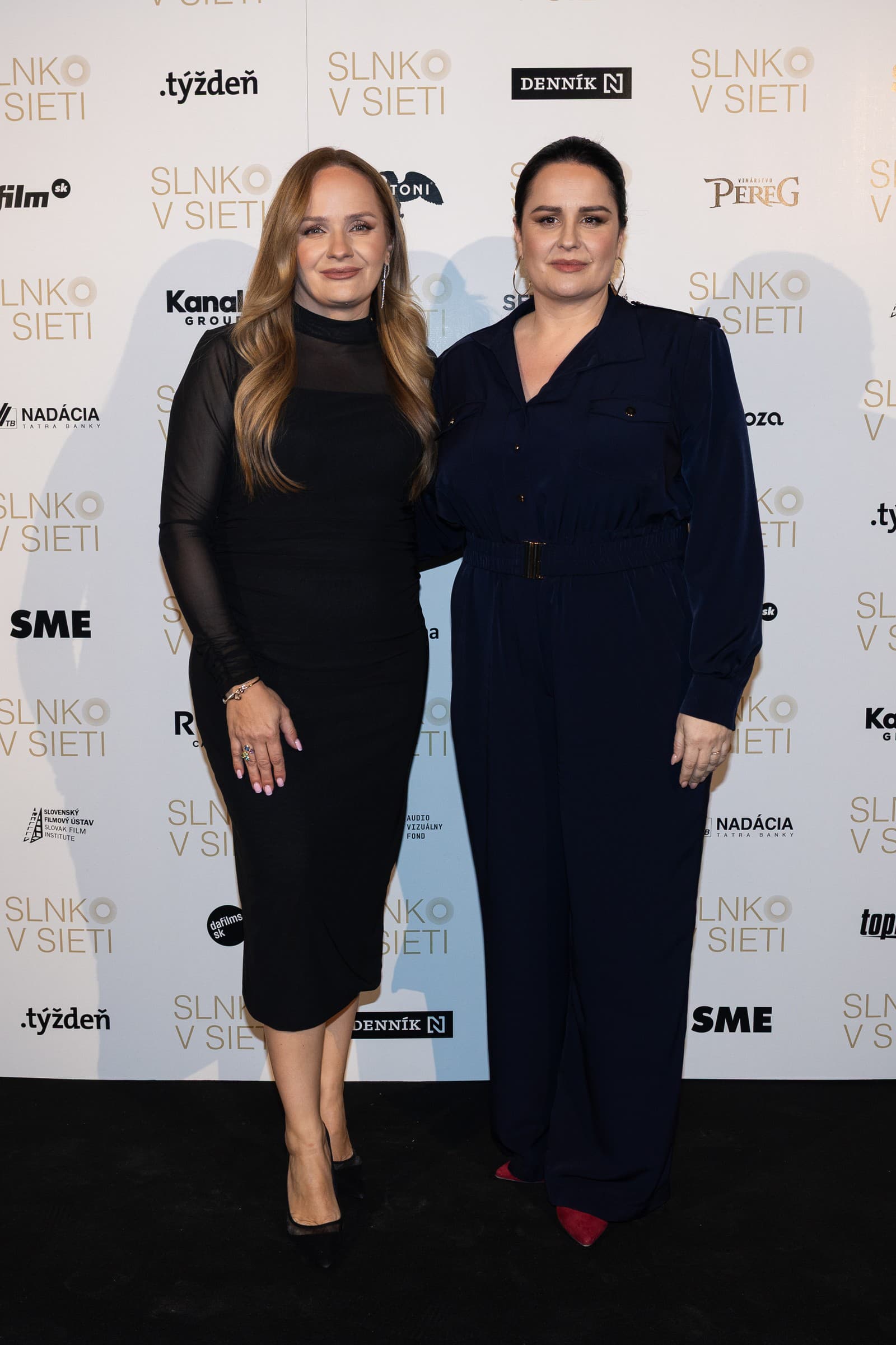 Herečky Zuzana Šebová a Petra Polnišová