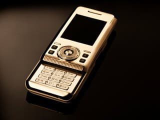 Exkluzívne a jedinečné telefonovanie.
