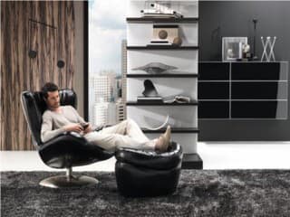 NATUZZI: KRESLO A AUDIO SYSTÉM V JEDNOM