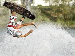 Skúsení wakeboarderi bývajú často