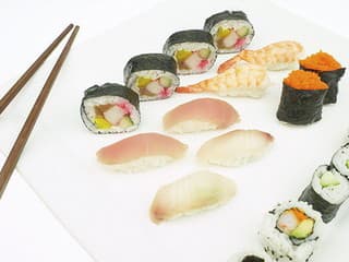 TAJOMSTVÁ JAPONSKEJ KUCHYNE
