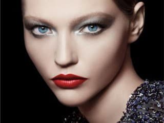 Kolekcia líčidiel Giorgio Armani.