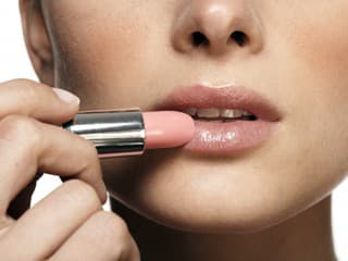 MAX FACTOR: PRÍBEH MASKÉRA HVIEZD