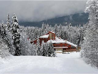 Luxusný hotel Yastrebets v