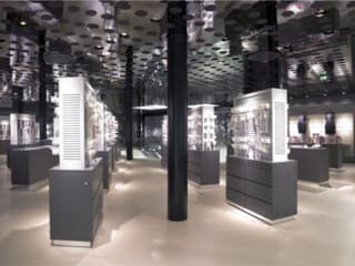 Luxusný obchod Swarovski vo
