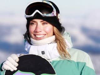 Snowboardista Julien Haricot.