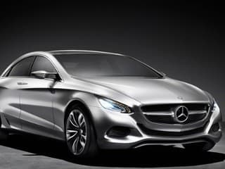 Koncept Mercedes-Benz F800.