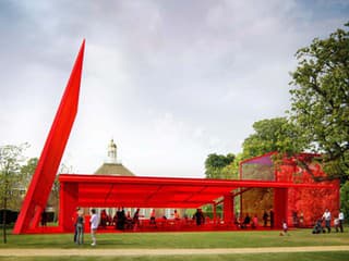 Pavilón od Rema Koolhaasa.