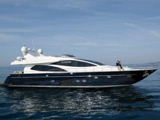 Jachta Riva 85' Opera