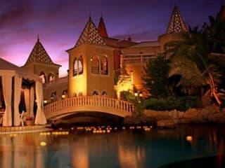  Gran Hotel Bahía