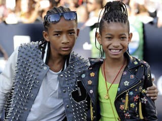Willow Smith s bratom