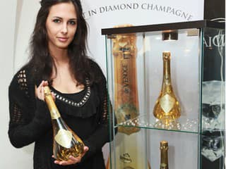 Luxusné šampanské s diamantom