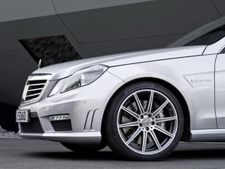 Mercedes Benz E 63