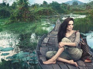 Angelina Jolie v kampani