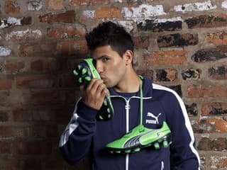 Futbalová hviezda Sergio “Kun”