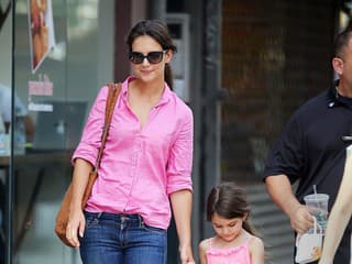 Katie & Suri vždy