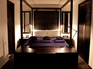 La Suite West