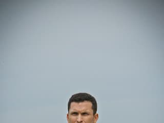 Ján Koleník v oblekoch