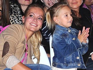 Dara Rolins na prehliadke