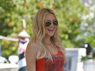 Kate Hudson v okuliaroch