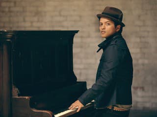 Bruno Mars patrí medzi