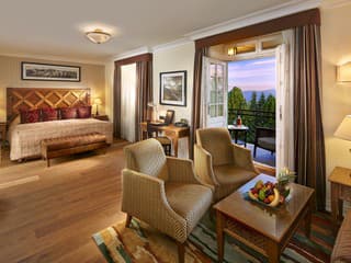 Deluxe Room Valley View