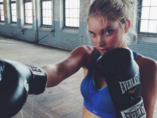 Elsa Hosk prepadla boxu