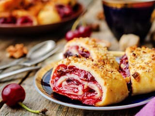 Recept: Domáca čerešňová štrúdľa,