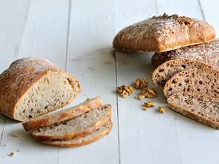 Vyskúšajte chlieb z vlašských