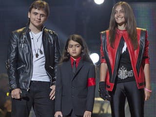 Prince, Blanket a Paris
