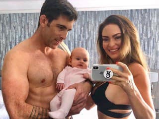 Fitnesska Emily Skye na