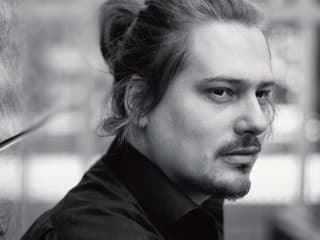 Módny návrhár Boris Hanečka