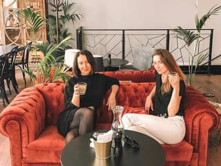 Kamarátky Dominika Svetiková a