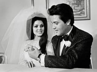 Elvis sa do Priscilly