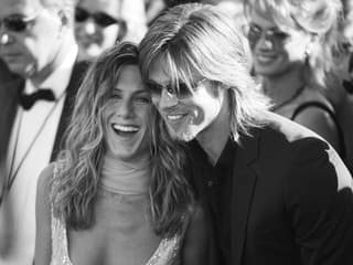 Jennifer Aniston bola po