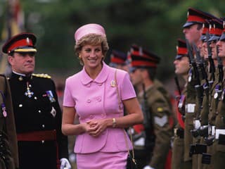 Princezná Diana zomrela za