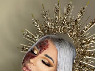 S Inglot bude Halloween