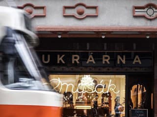 Tour de cukrárne