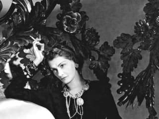 Coco Chanel verila, že