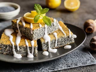 Zdravá maková torta so