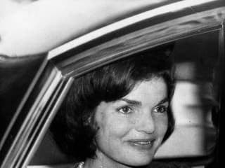 Krásna Jackie mala všetko,