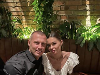 Zasnúbená Diana Kačurová žiari