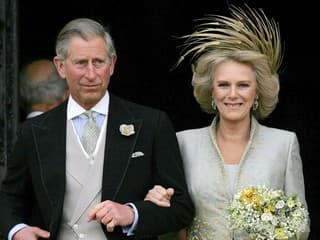 Charles a Camilla sa