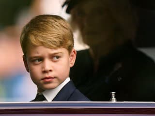 Princ George rastie ako