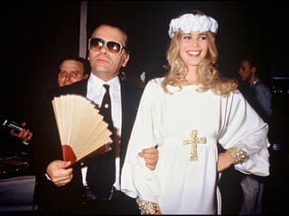 Claudia Schiffer bola múza