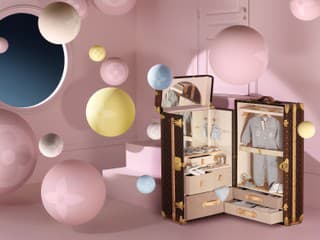 Louis Vuitton predstavuje prvú