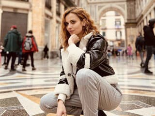 Plynule hovorí piatimi jazykmi