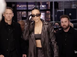 Kim Kardashian stratila 100