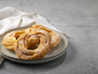Sugar donuts