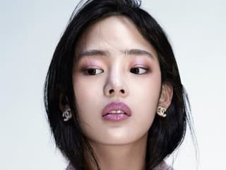CHANEL Camélia Futura